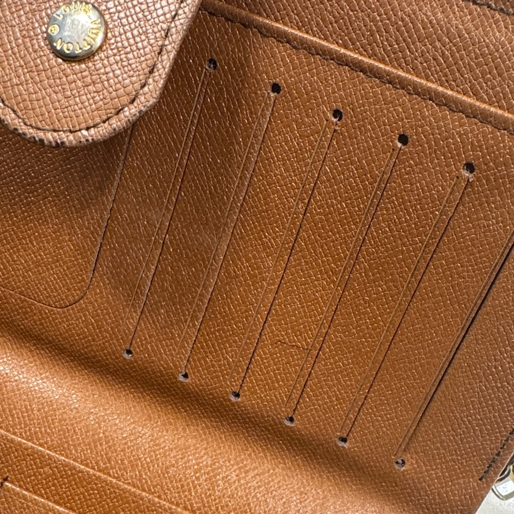 Louis Vuitton Monogram Brown Zip Around Wallet with Tan Snap - Picture 15 of 16